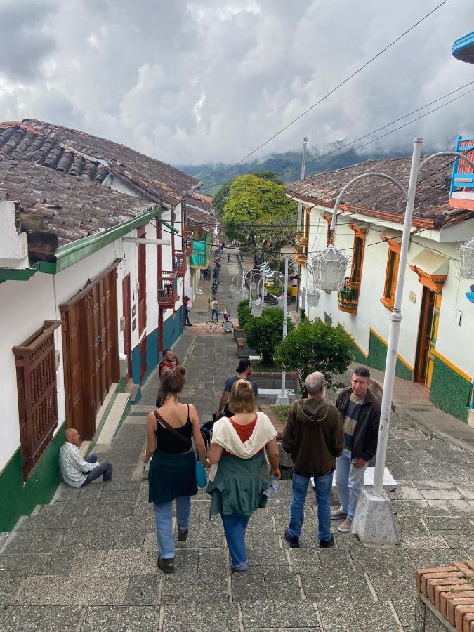 Hotel Spanglish Colombia à Jericoc  Extérieur photo
