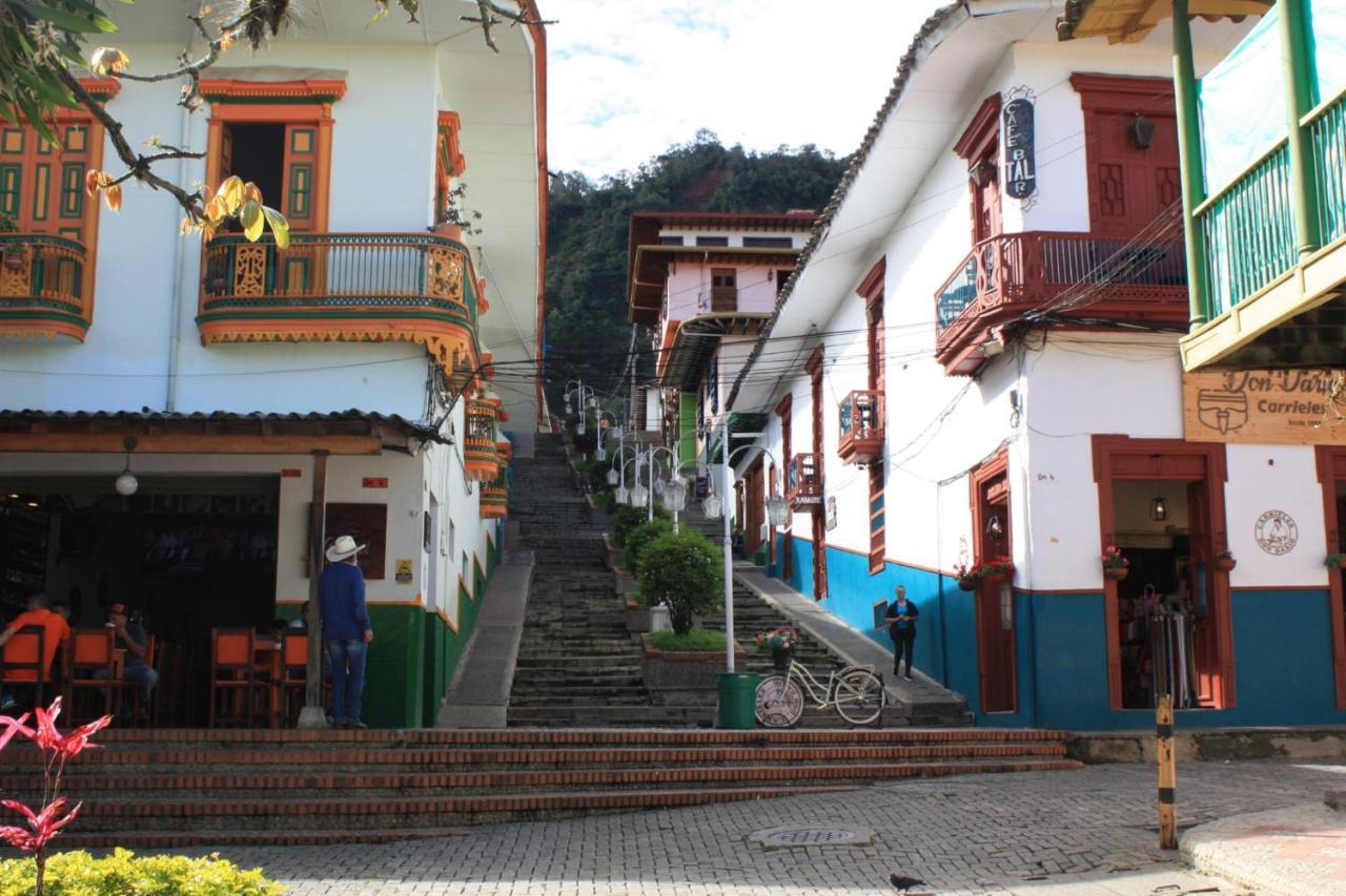 Hotel Spanglish Colombia à Jericoc  Extérieur photo